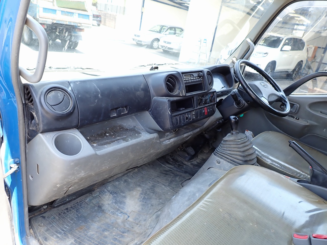 HINO Dutro