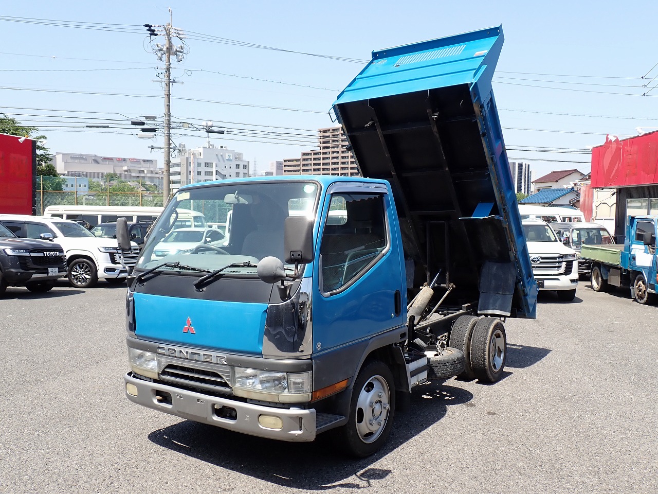 MITSUBISHI Canter