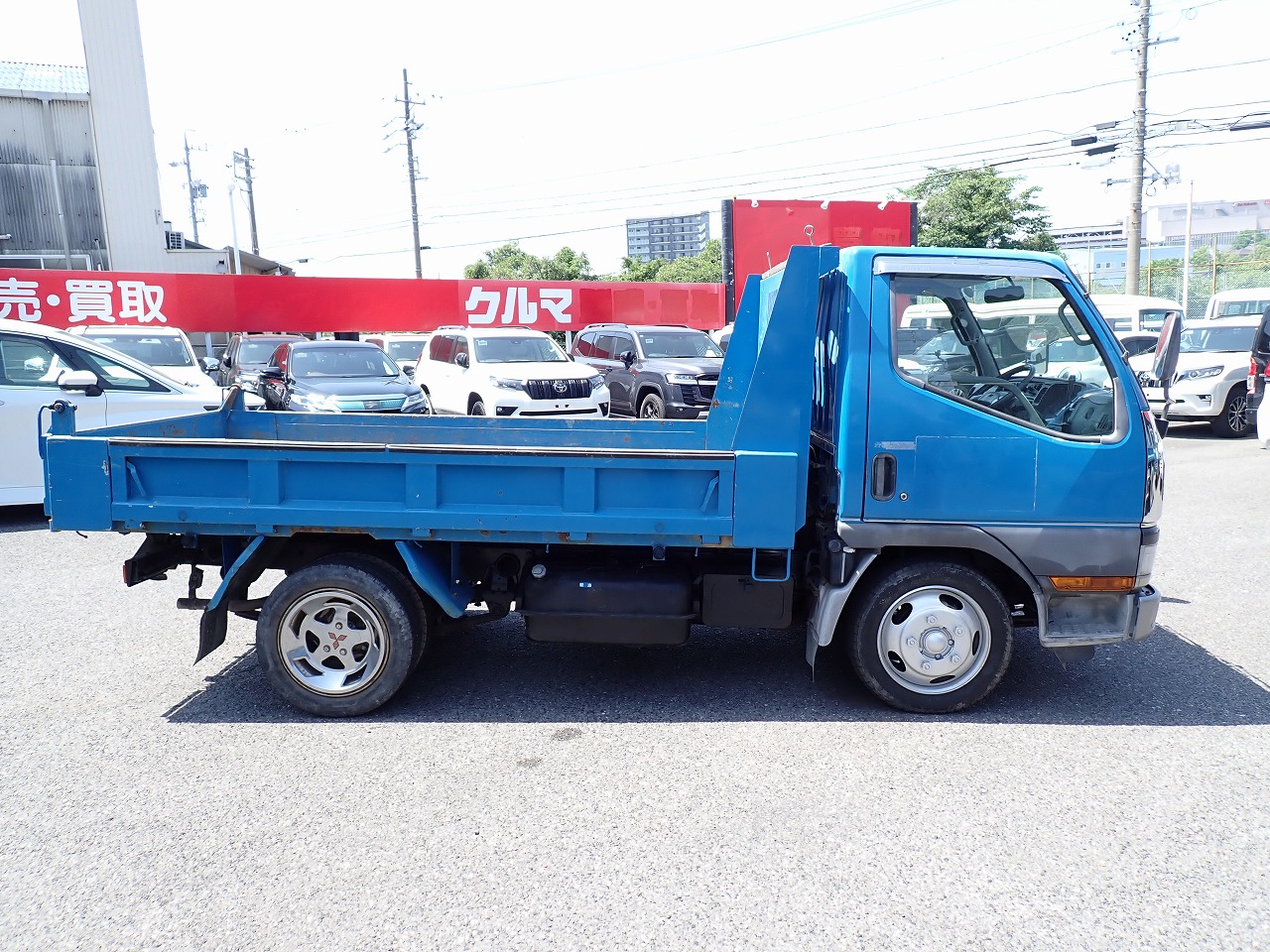 MITSUBISHI Canter