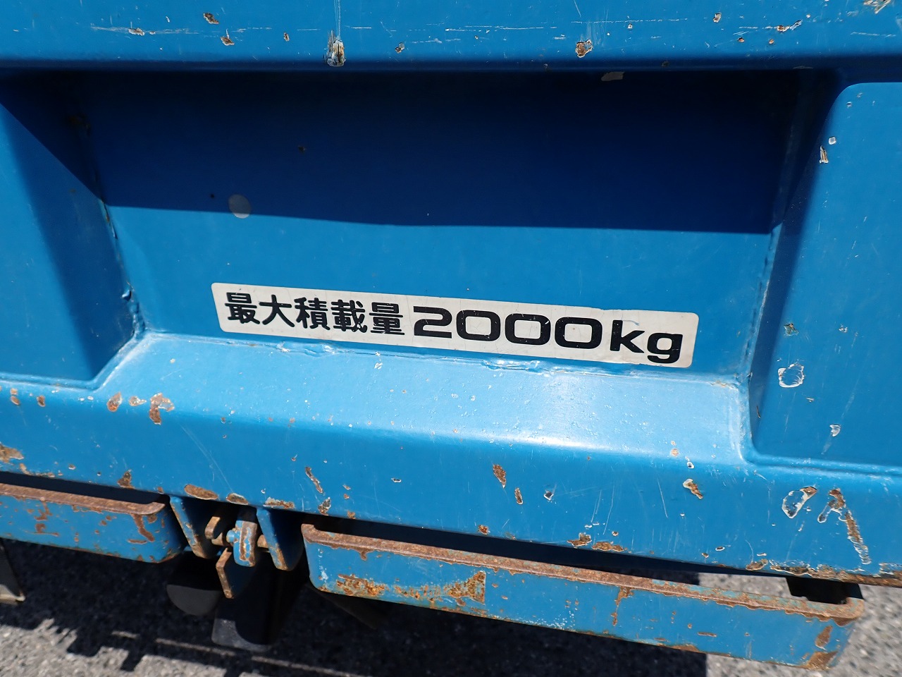 MITSUBISHI Canter