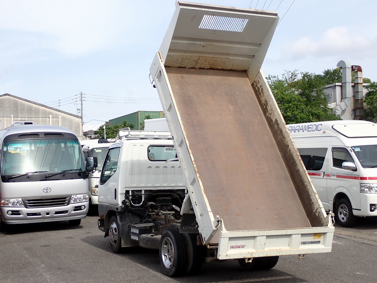 MITSUBISHI Canter