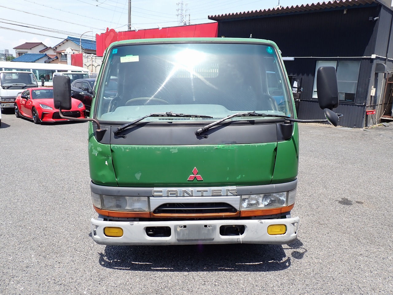 MITSUBISHI Canter