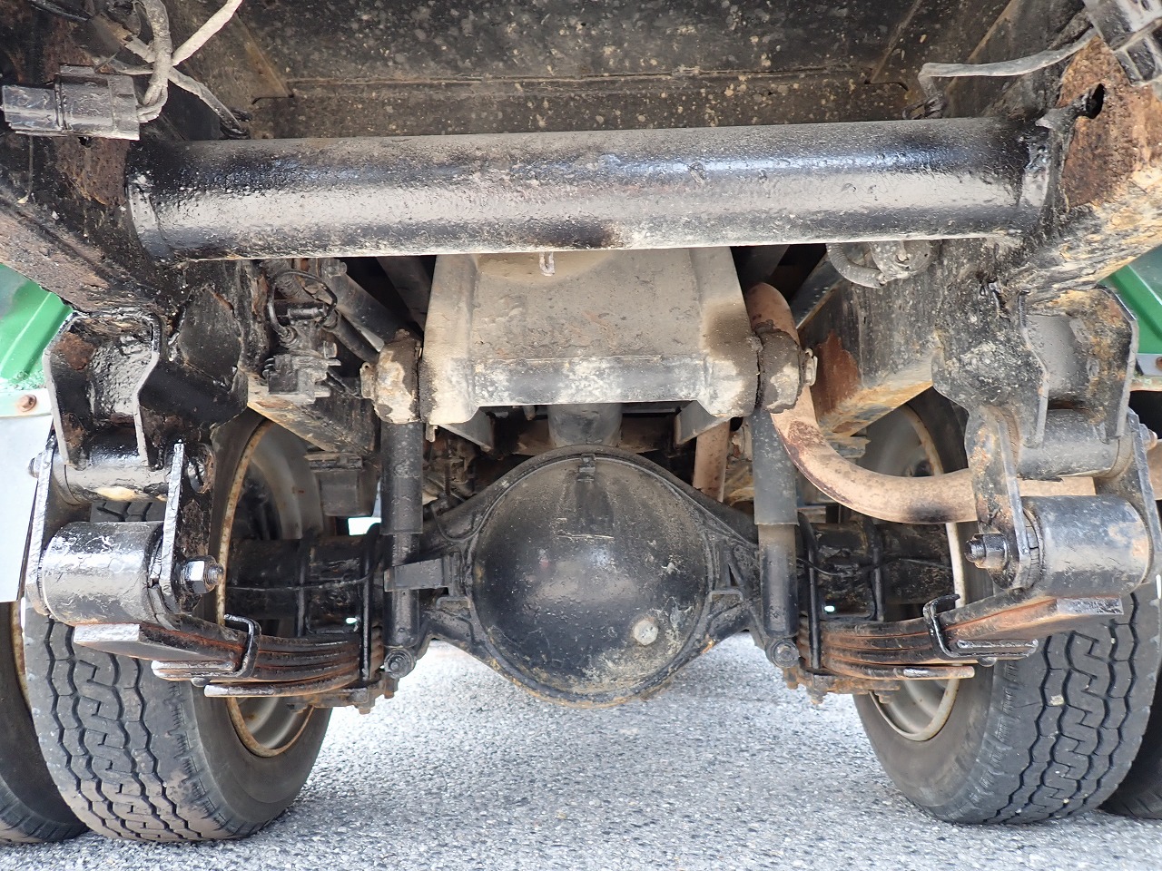 MITSUBISHI Canter