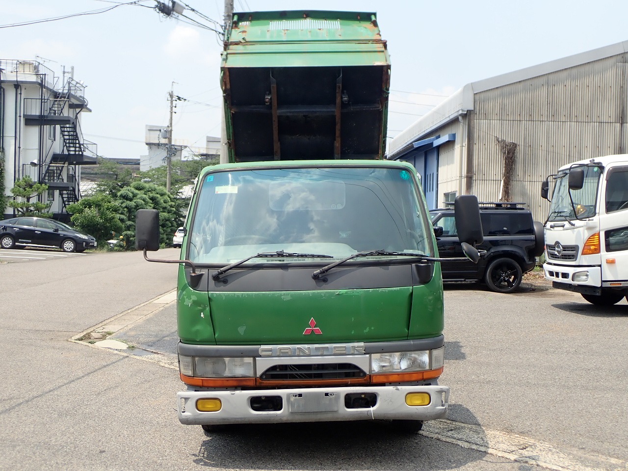 MITSUBISHI Canter