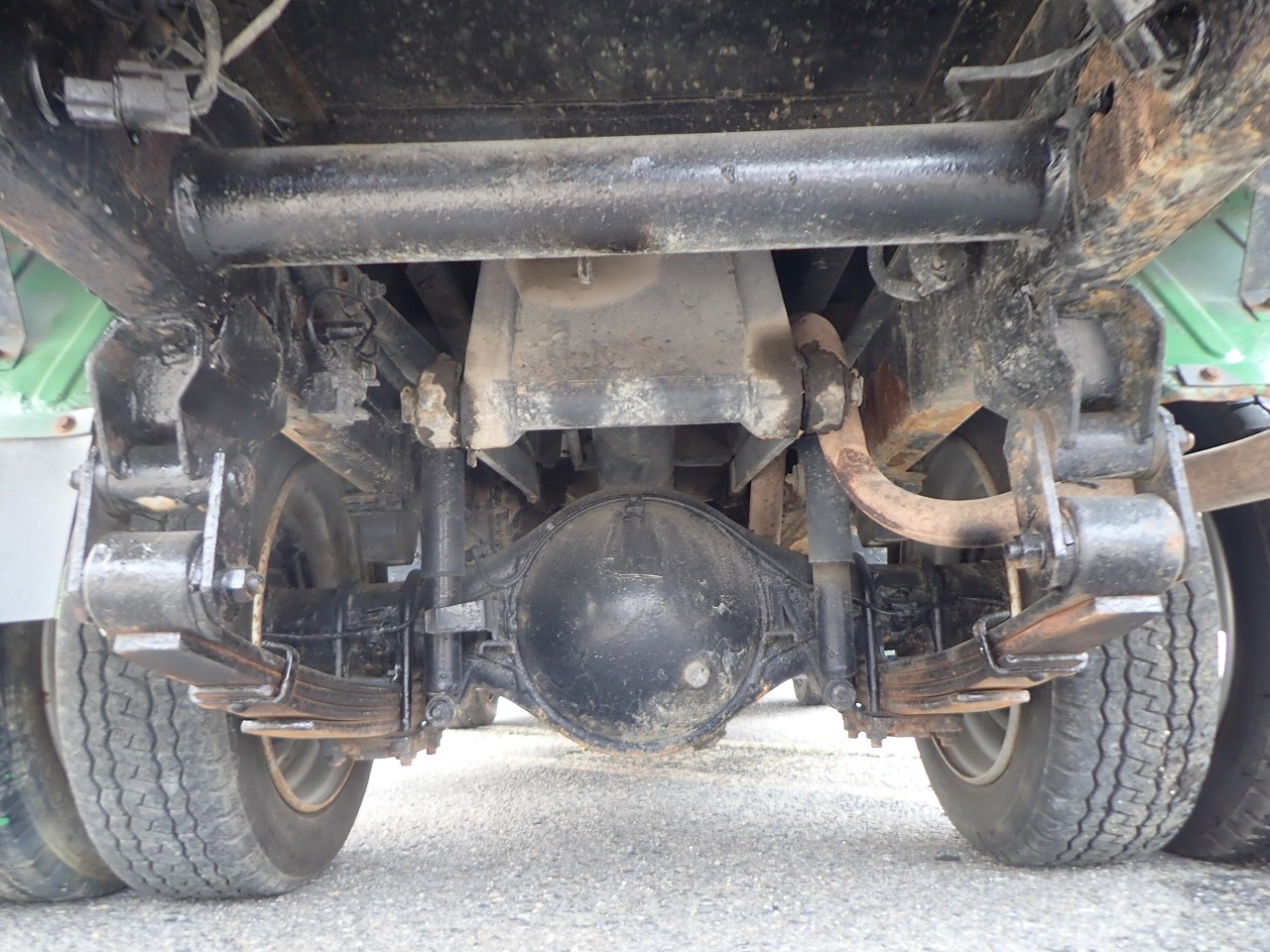 MITSUBISHI Canter