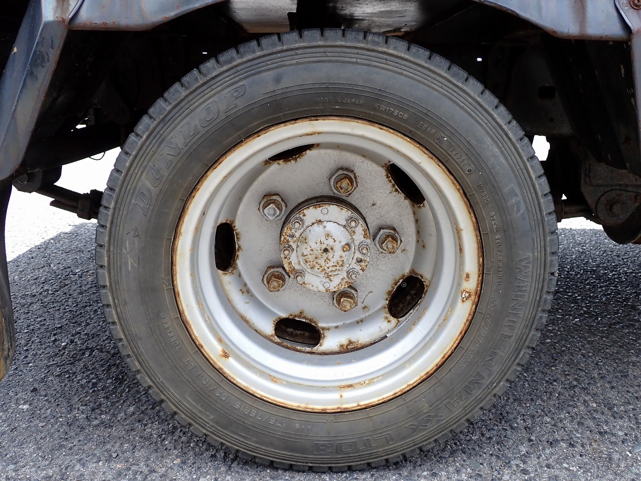 HINO Dutro