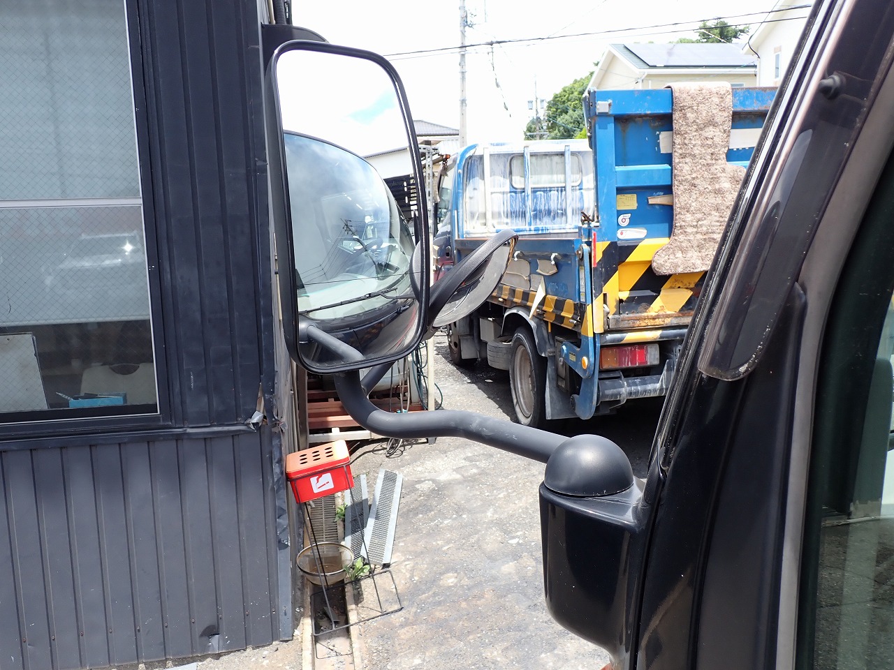 HINO Dutro