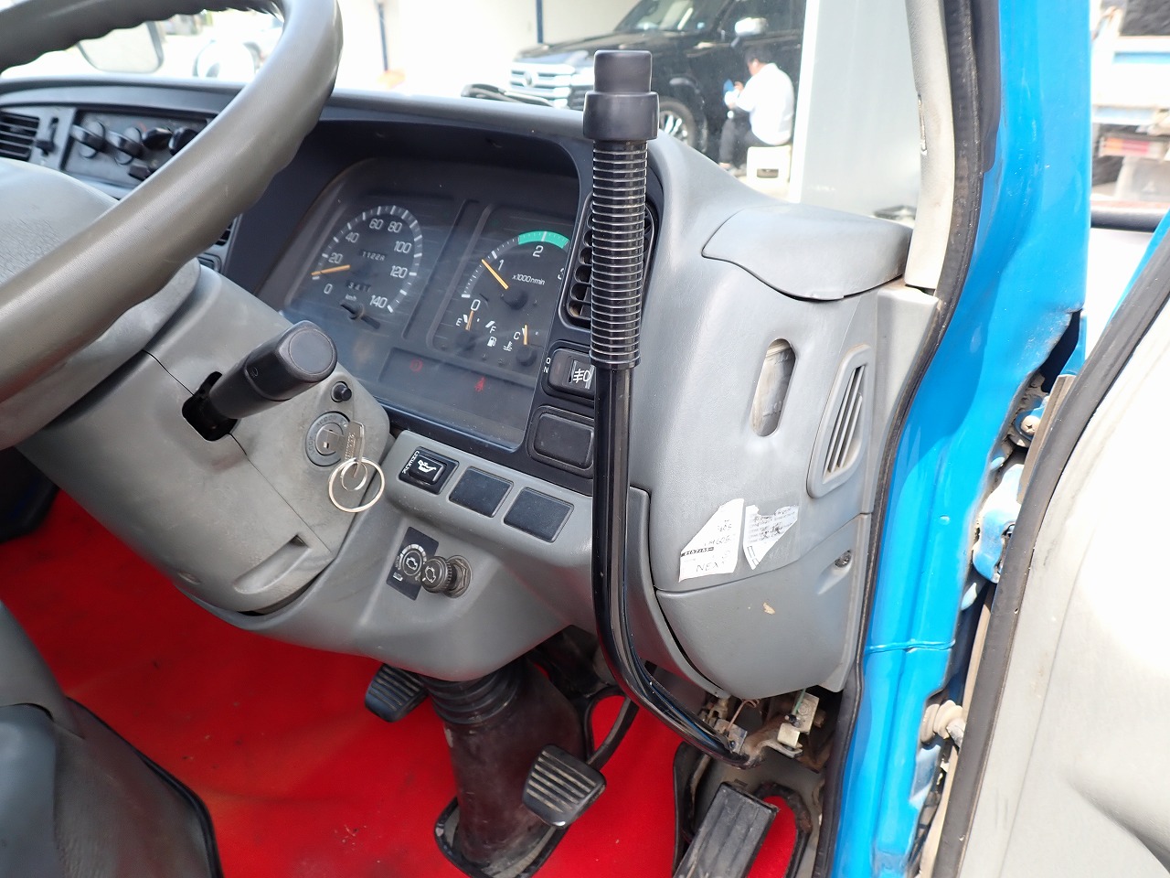 MITSUBISHI Canter