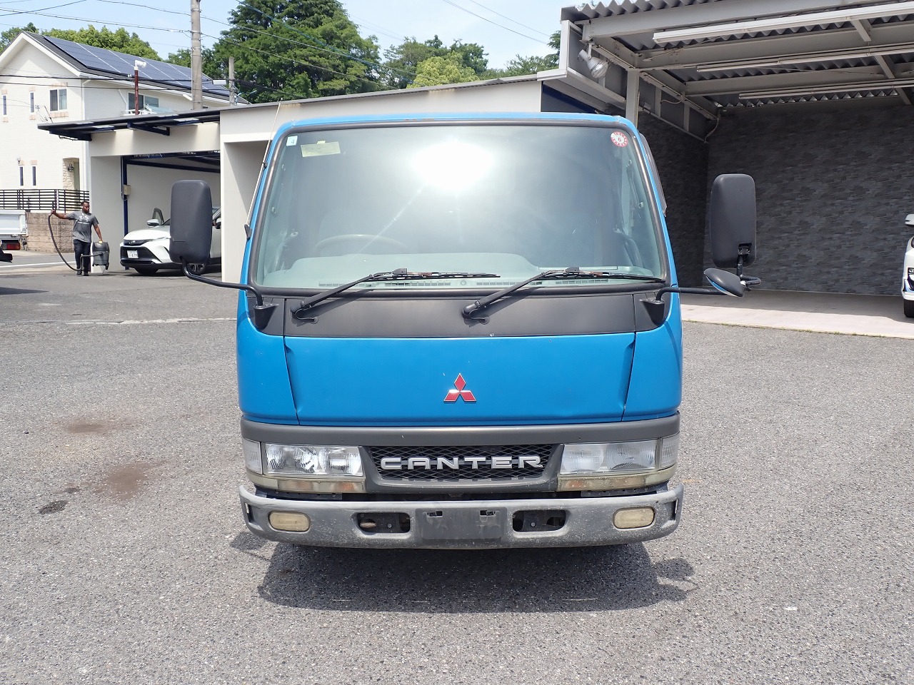 MITSUBISHI Canter