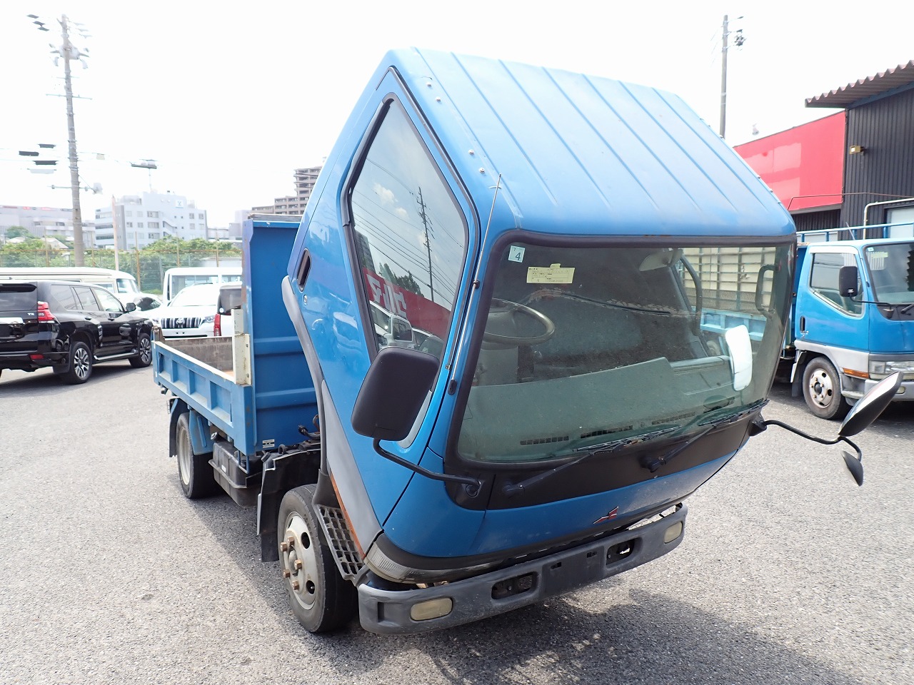 MITSUBISHI Canter