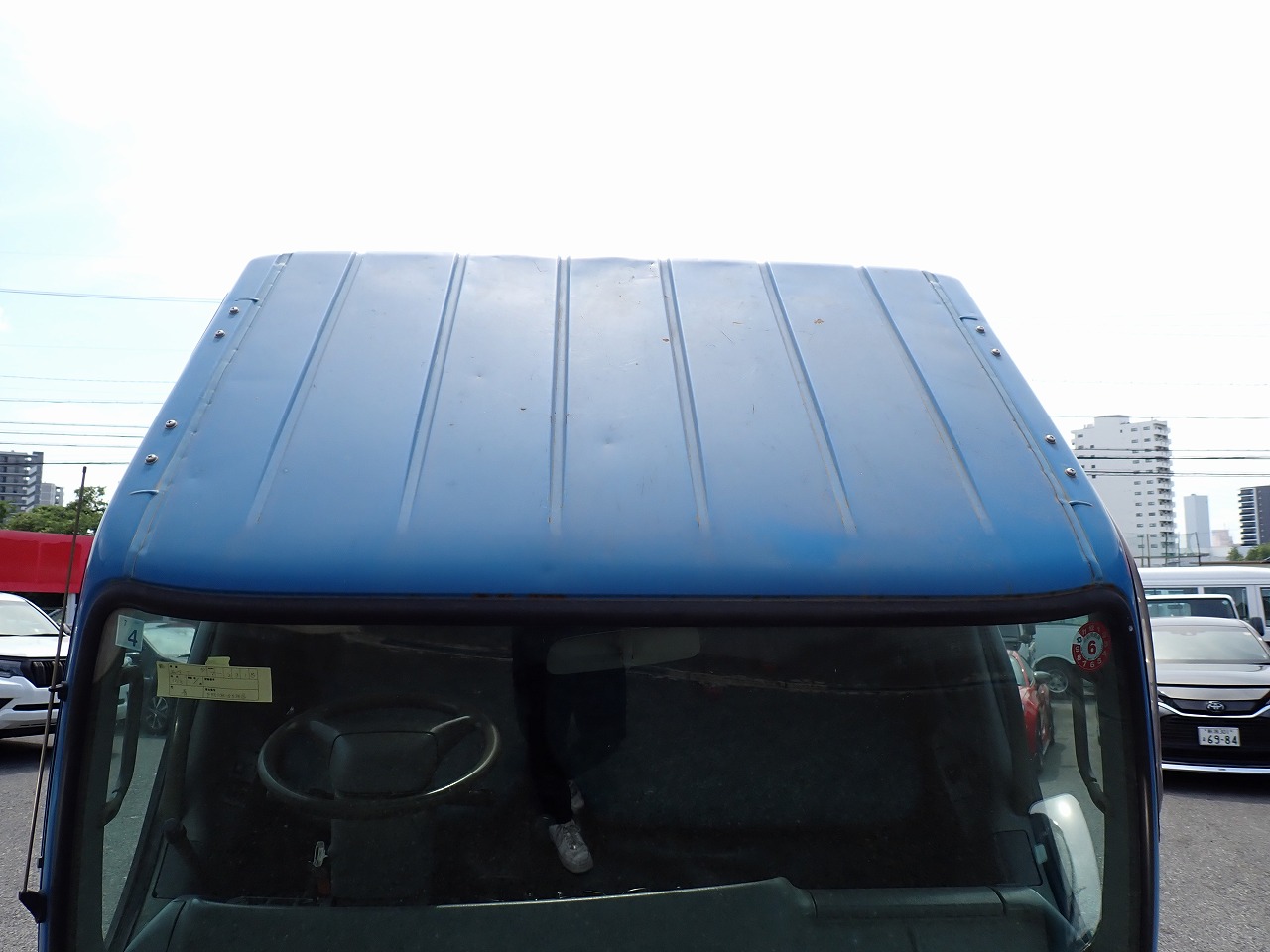 MITSUBISHI Canter