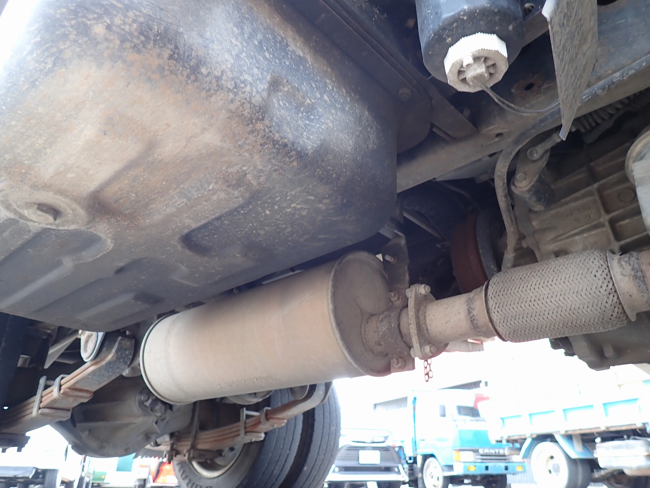 MITSUBISHI Canter