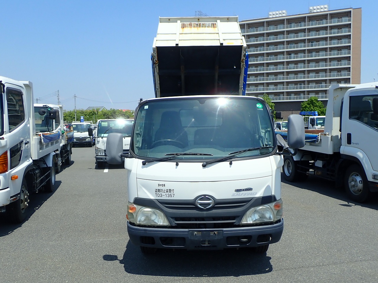 HINO Dutro