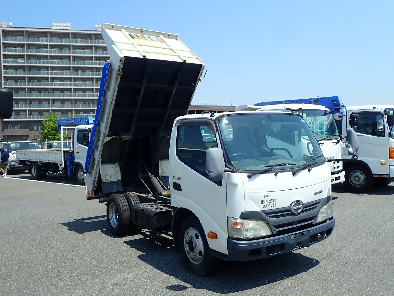 HINO Dutro
