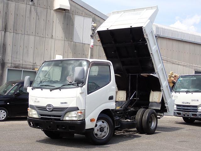 HINO Dutro