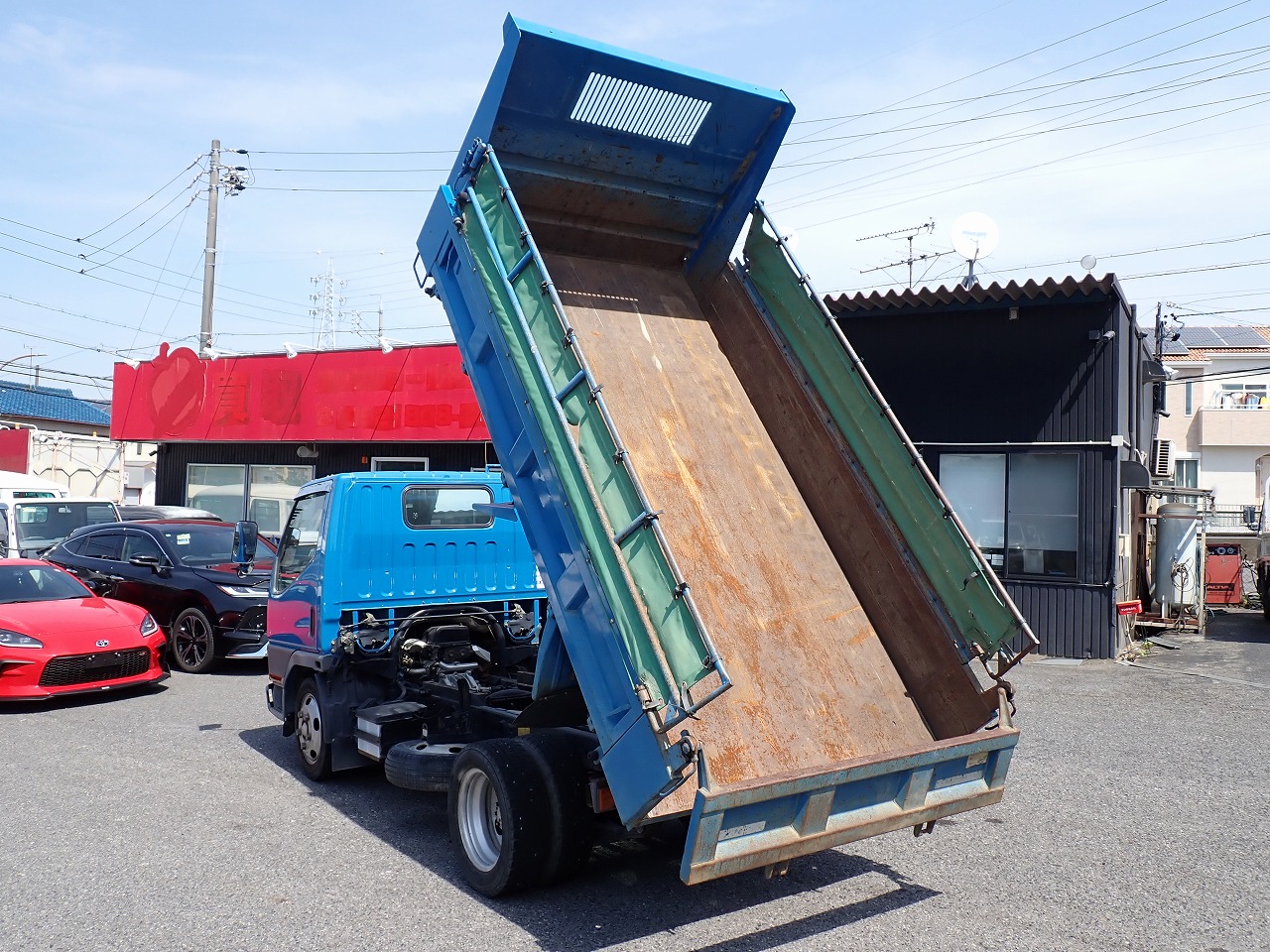 MITSUBISHI Canter