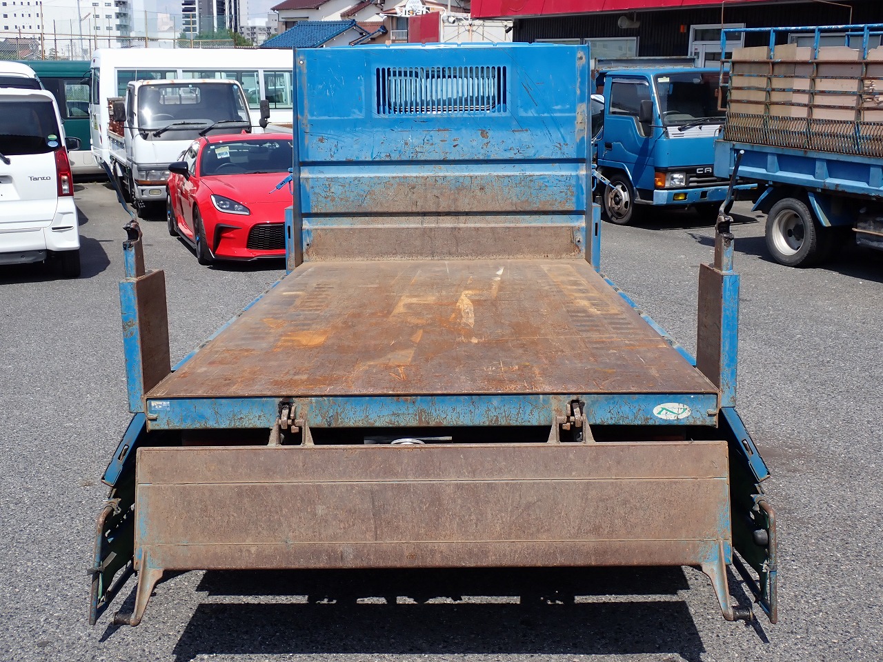 MITSUBISHI Canter