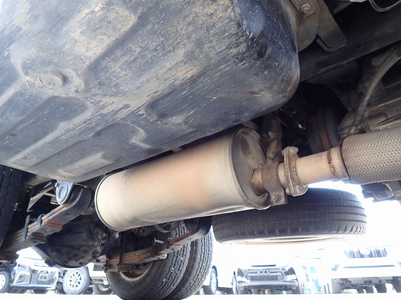 MITSUBISHI Canter