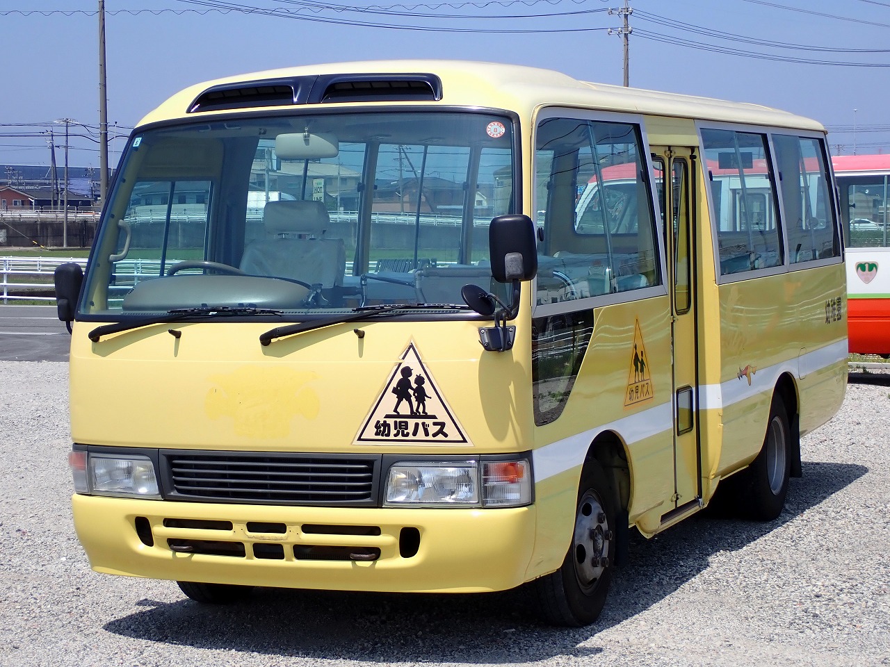 TOYOTA Coaster