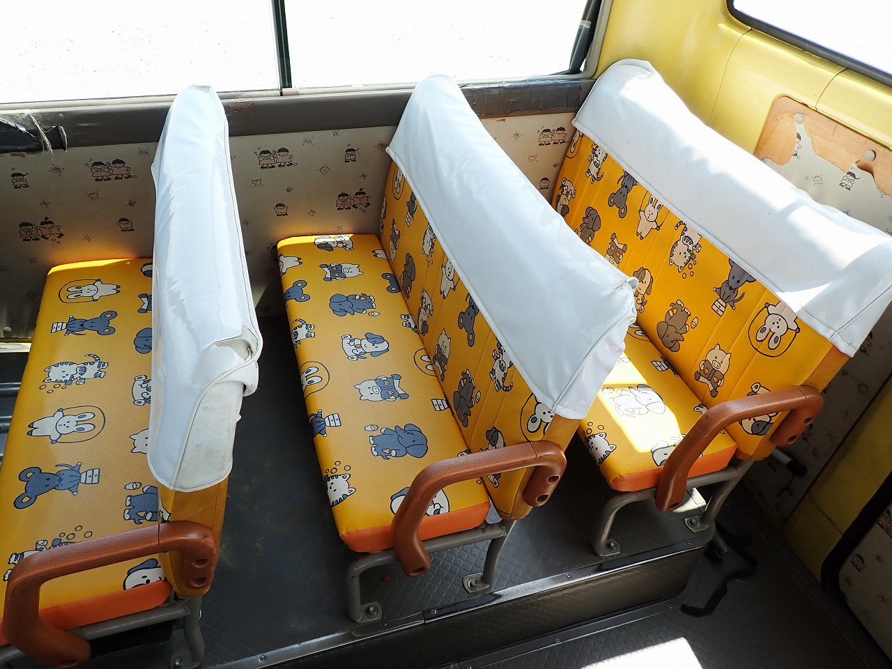 TOYOTA Coaster