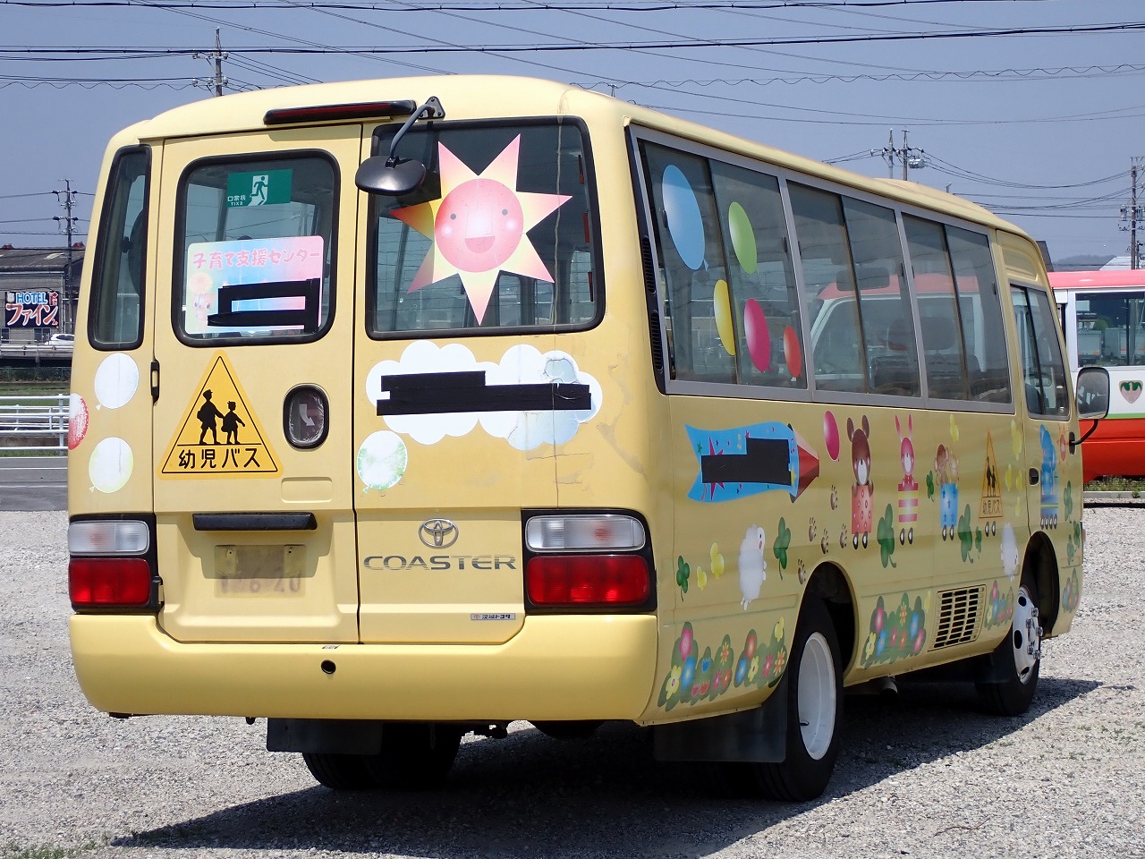 TOYOTA Coaster