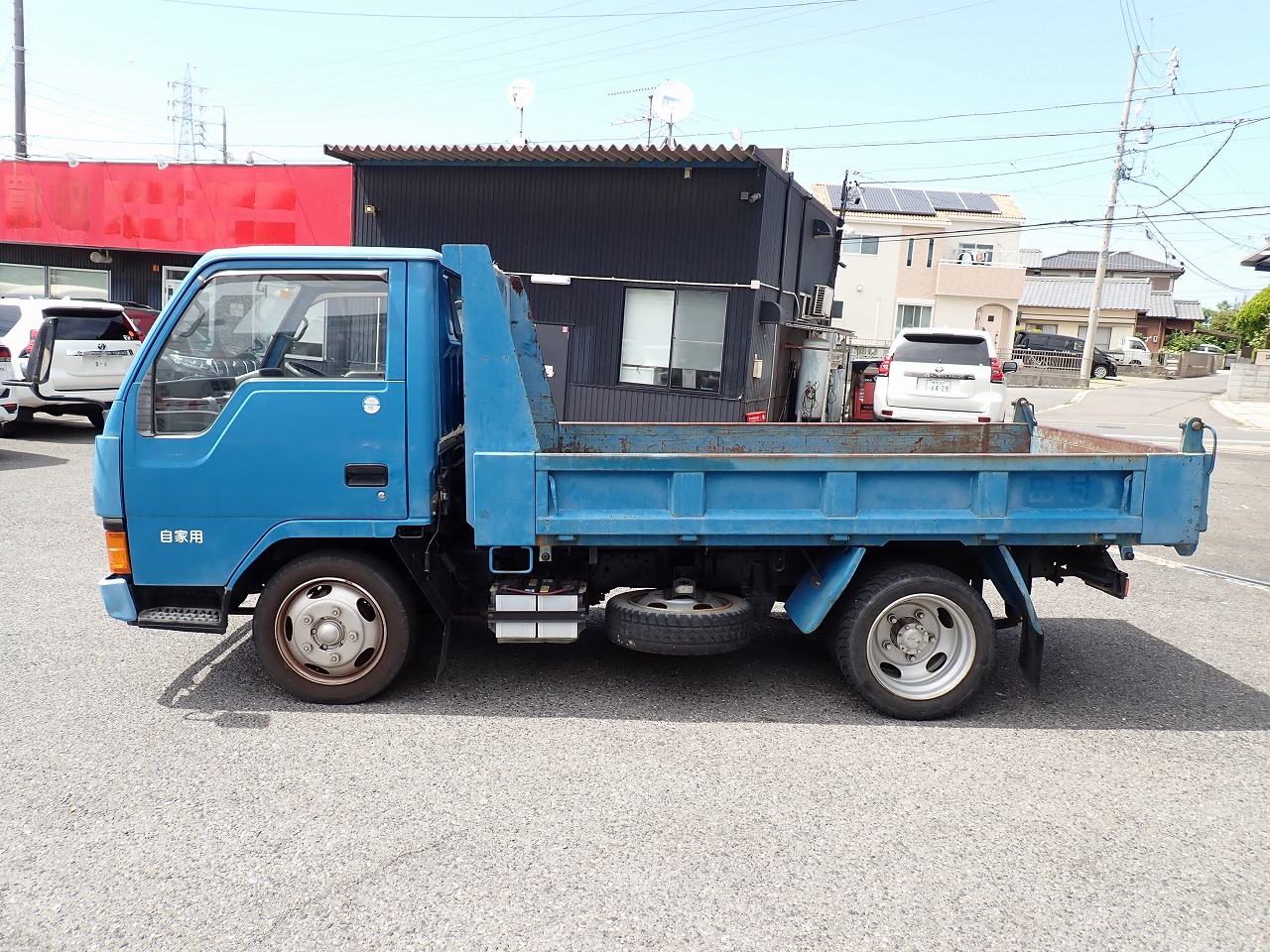 MITSUBISHI Canter