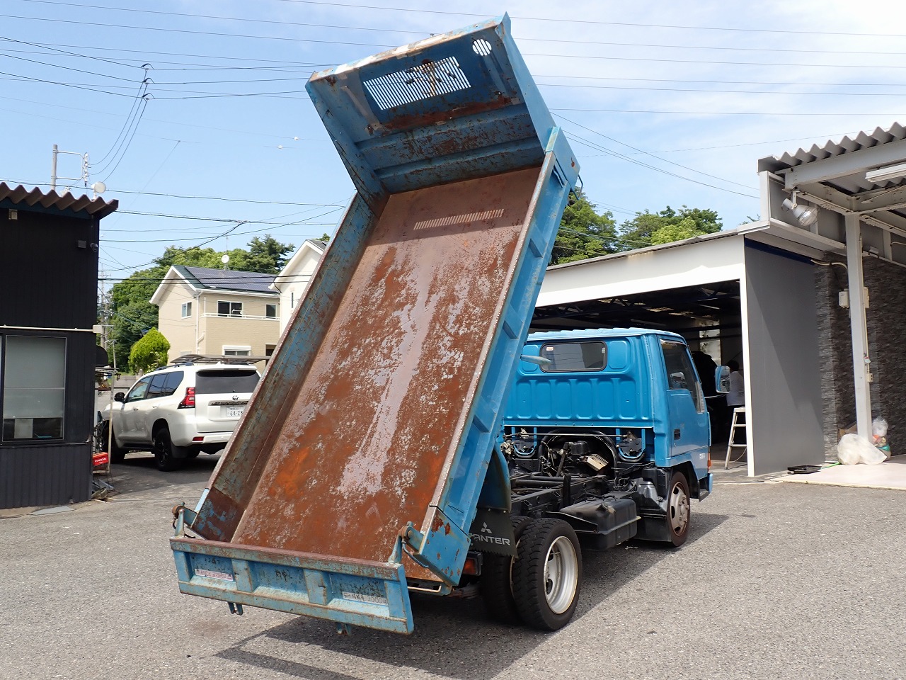 MITSUBISHI Canter