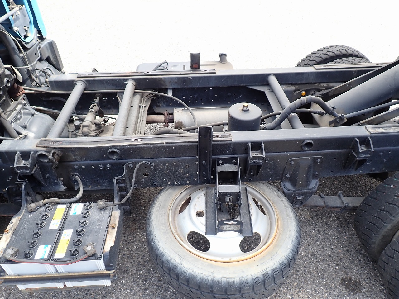 MITSUBISHI Canter