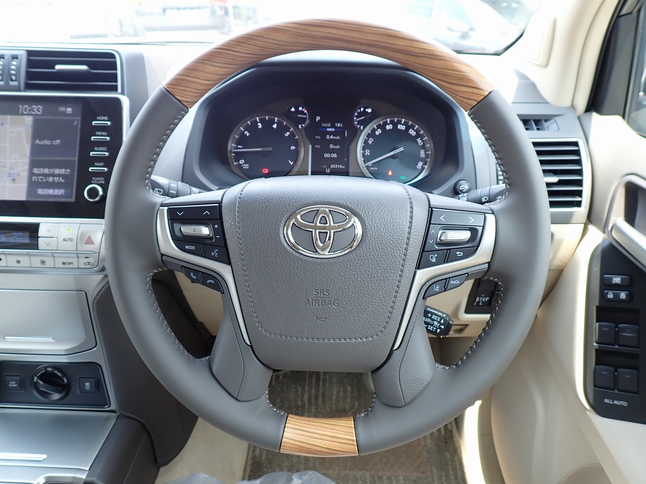 TOYOTA Land Cruiser Prado