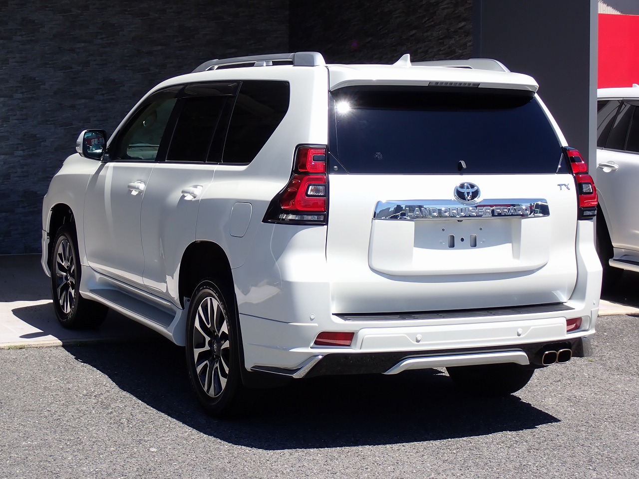 TOYOTA Land Cruiser Prado