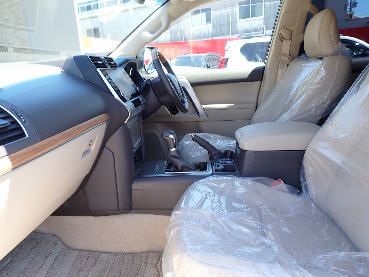 TOYOTA Land Cruiser Prado