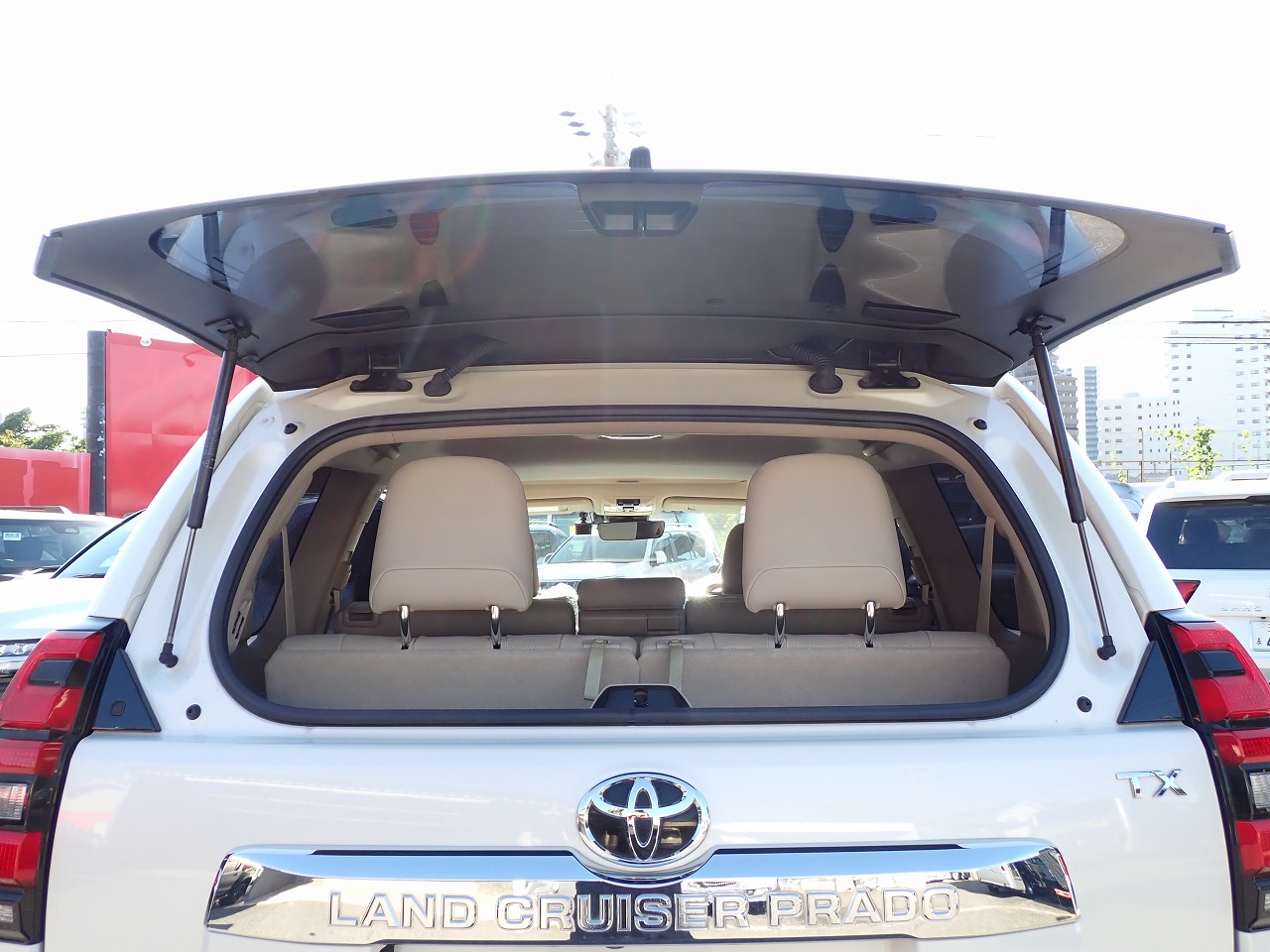 TOYOTA Land Cruiser Prado