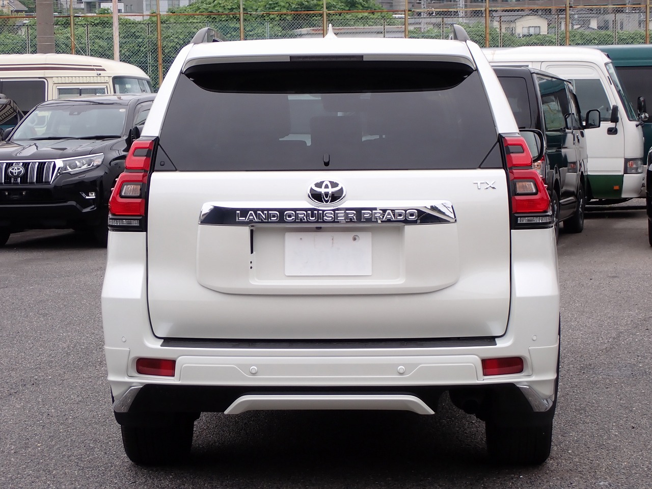 TOYOTA Land Cruiser Prado