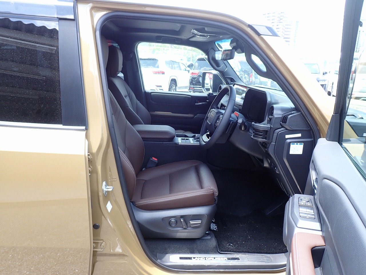TOYOTA Land Cruiser 250