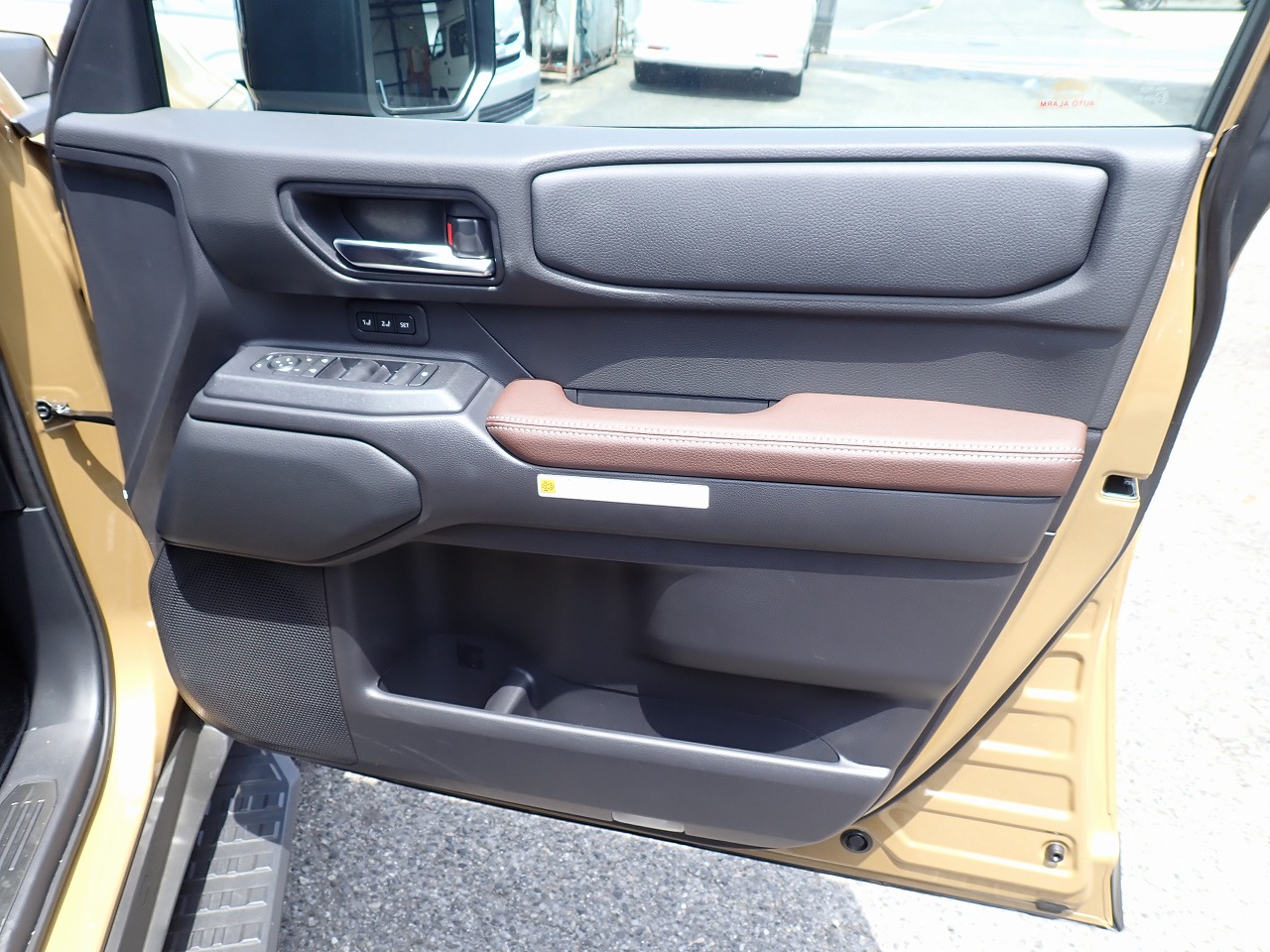 TOYOTA Land Cruiser 250