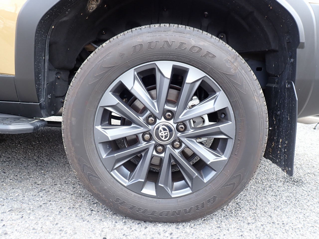 TOYOTA Land Cruiser 250