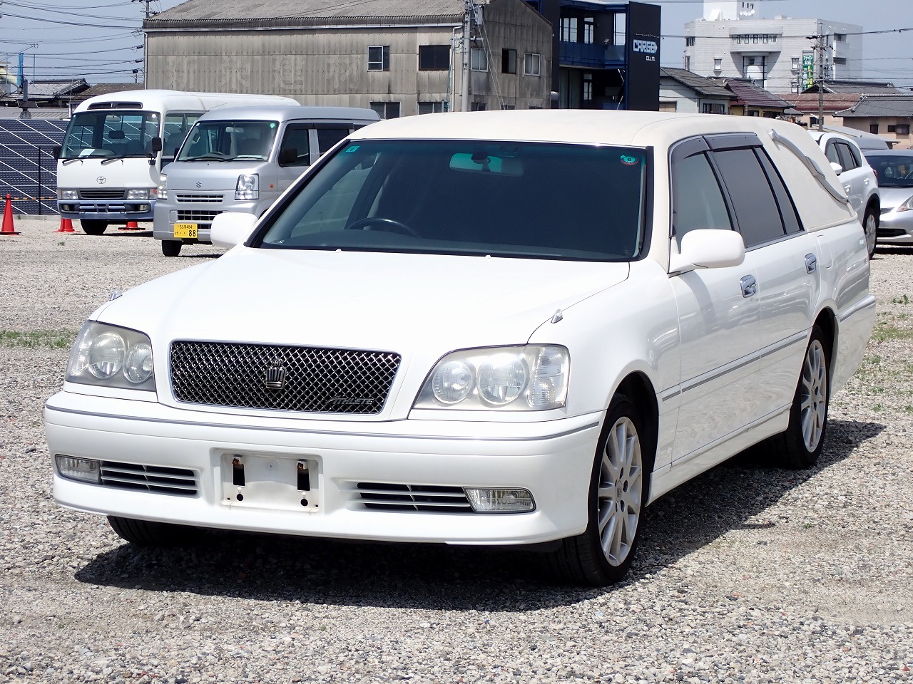 TOYOTA Crown Estate