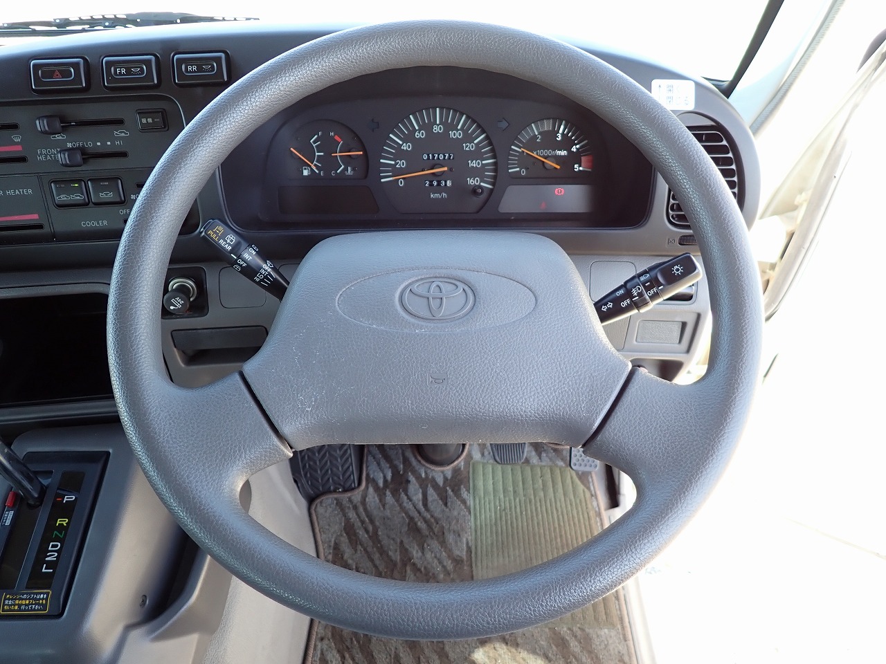 TOYOTA Coaster