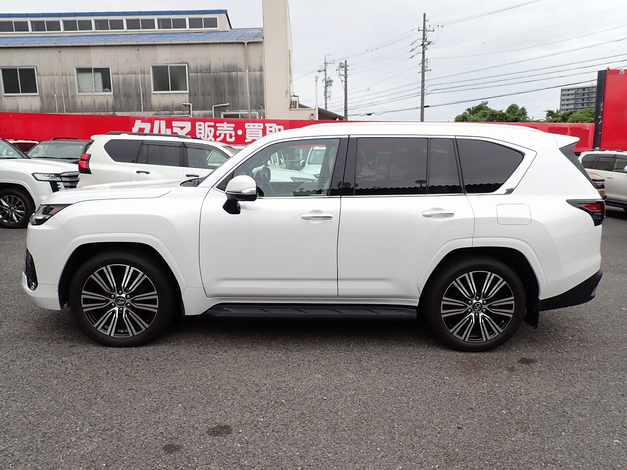 LEXUS LX
