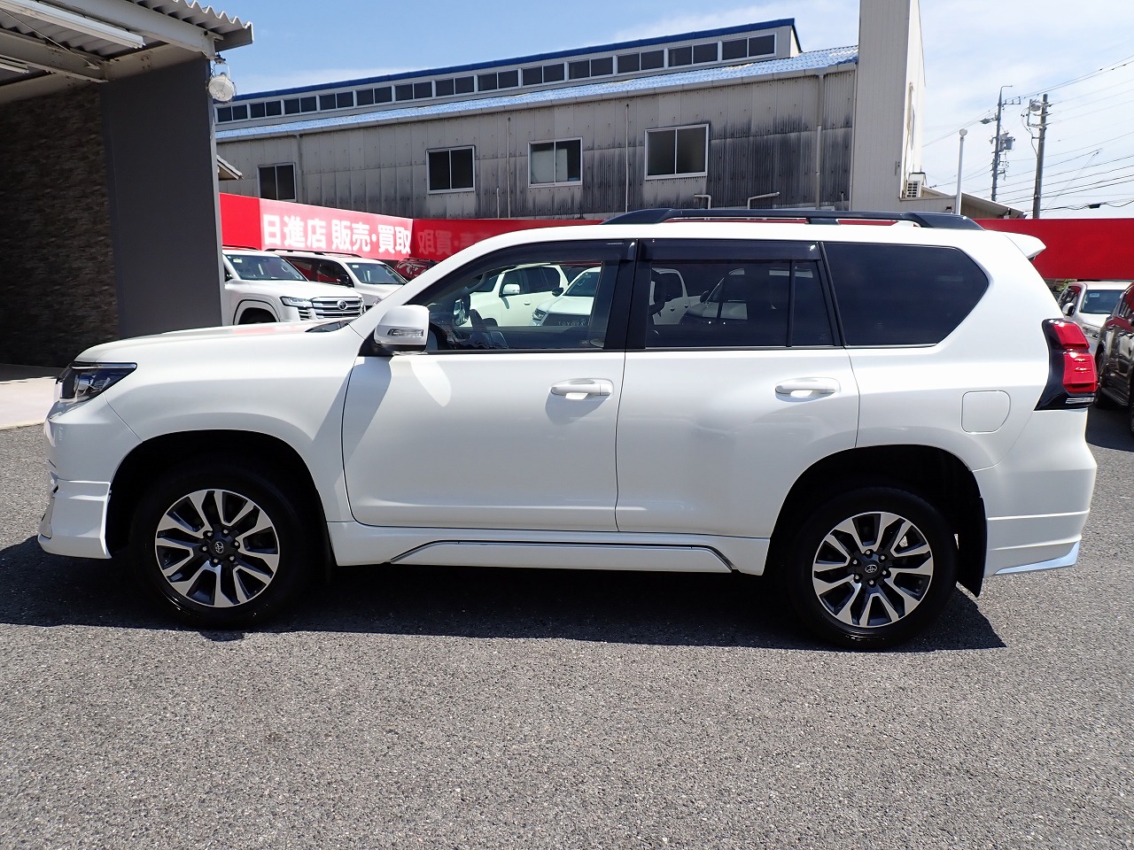 TOYOTA Land Cruiser Prado
