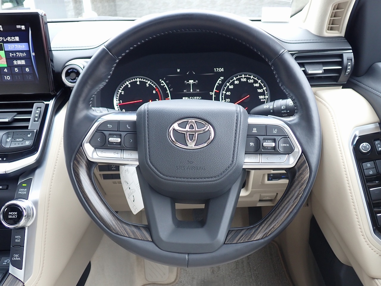 TOYOTA Land Cruiser