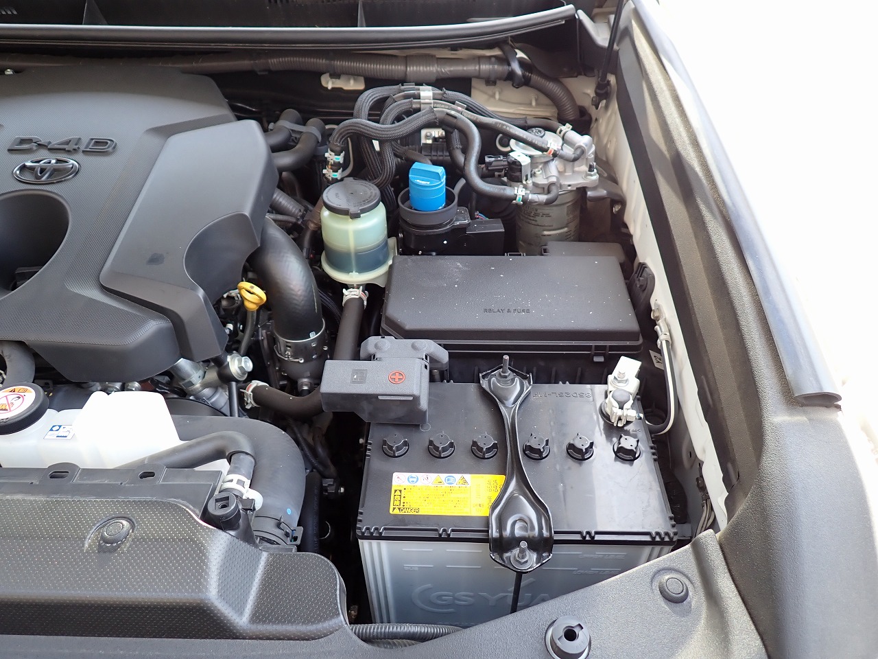 TOYOTA Land Cruiser Prado
