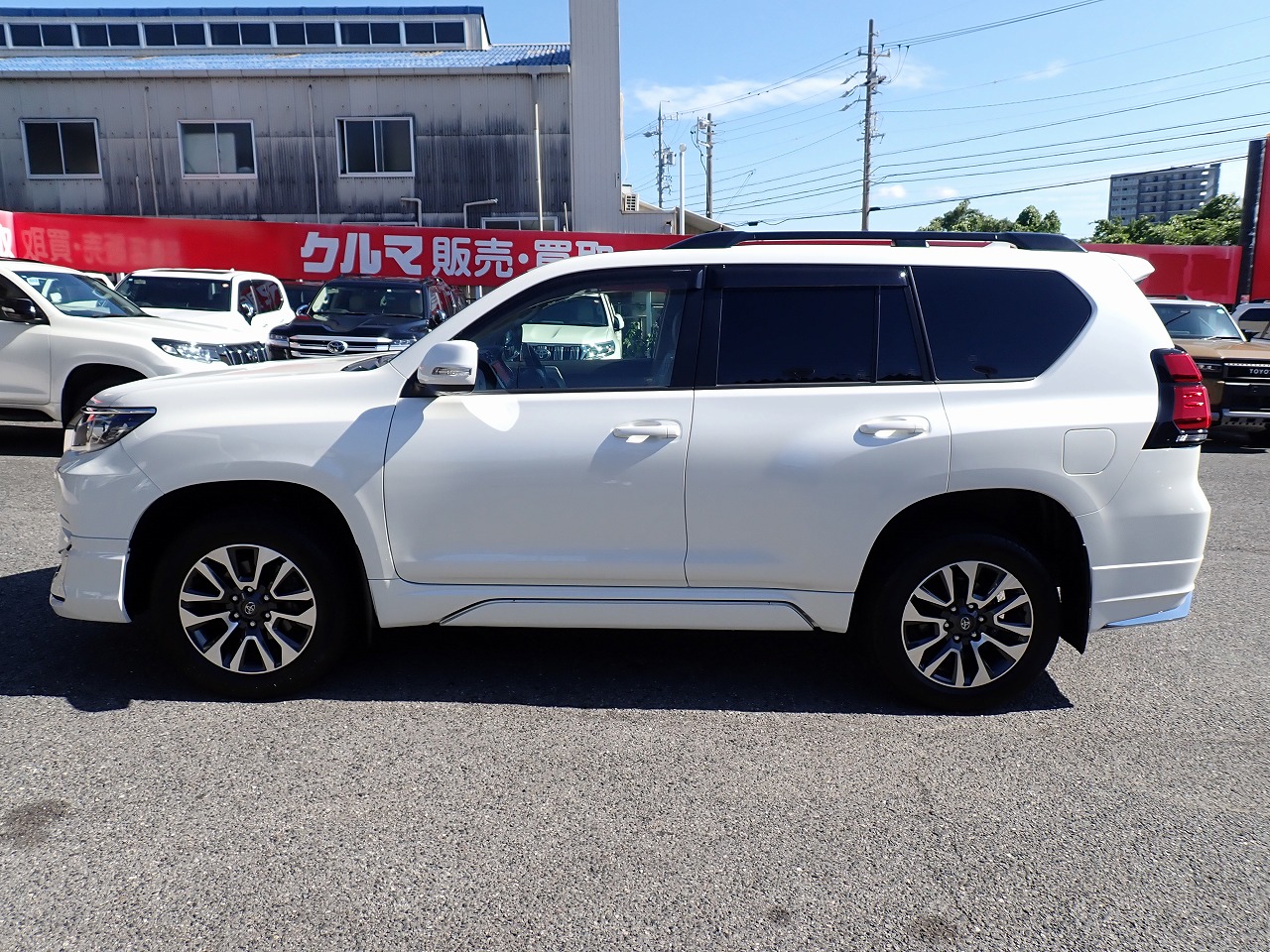 TOYOTA Land Cruiser Prado