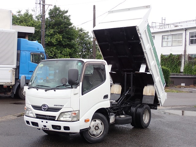 HINO Dutro