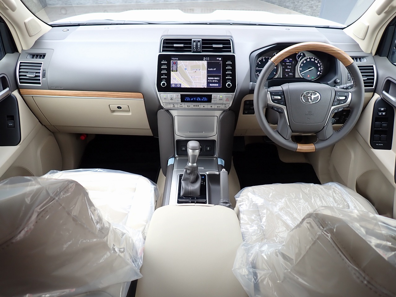TOYOTA Land Cruiser Prado