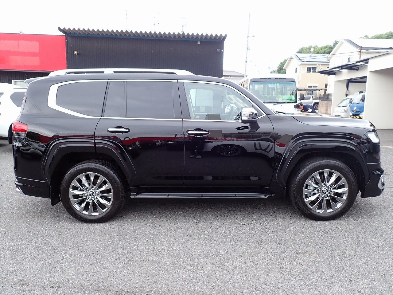 TOYOTA Land Cruiser
