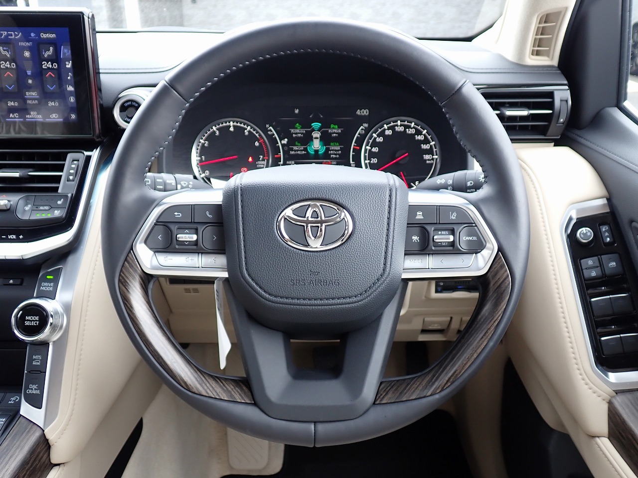 TOYOTA Land Cruiser