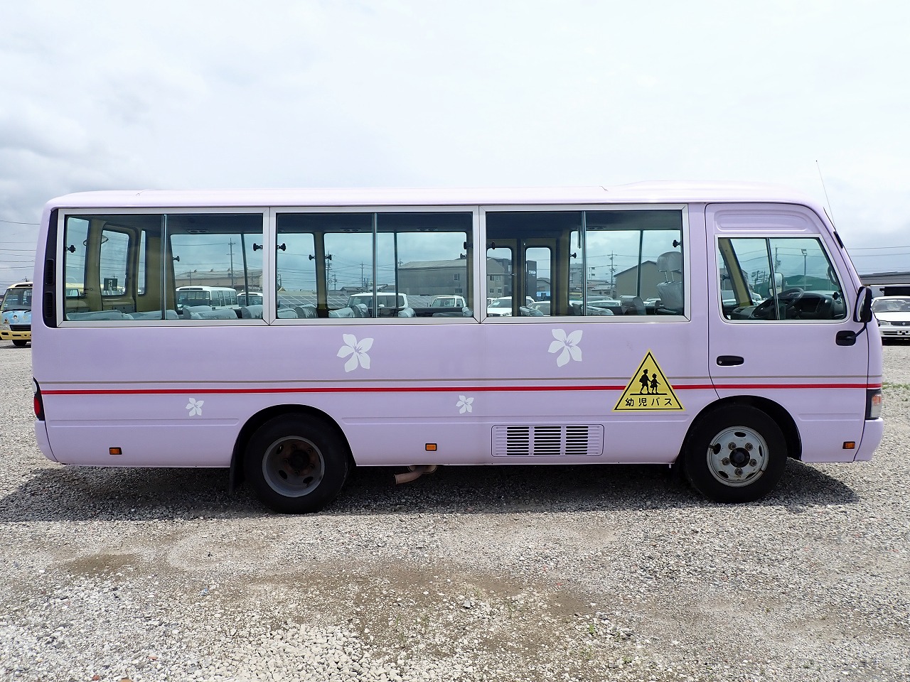 TOYOTA Coaster