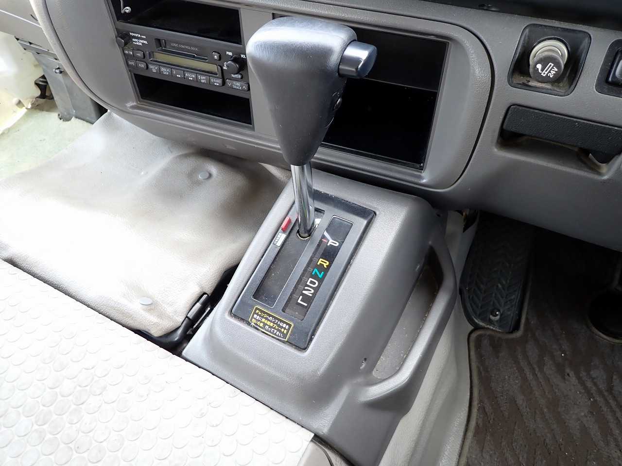TOYOTA Coaster