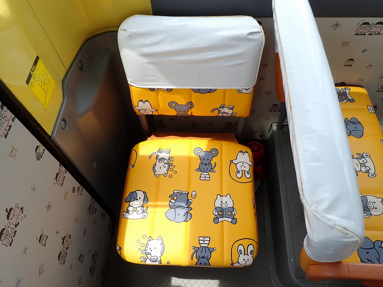 TOYOTA Coaster